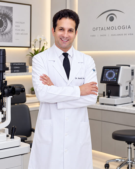 Dr. Mariel Miranda, oftalmologista especialista em glaucoma em Passos-MG